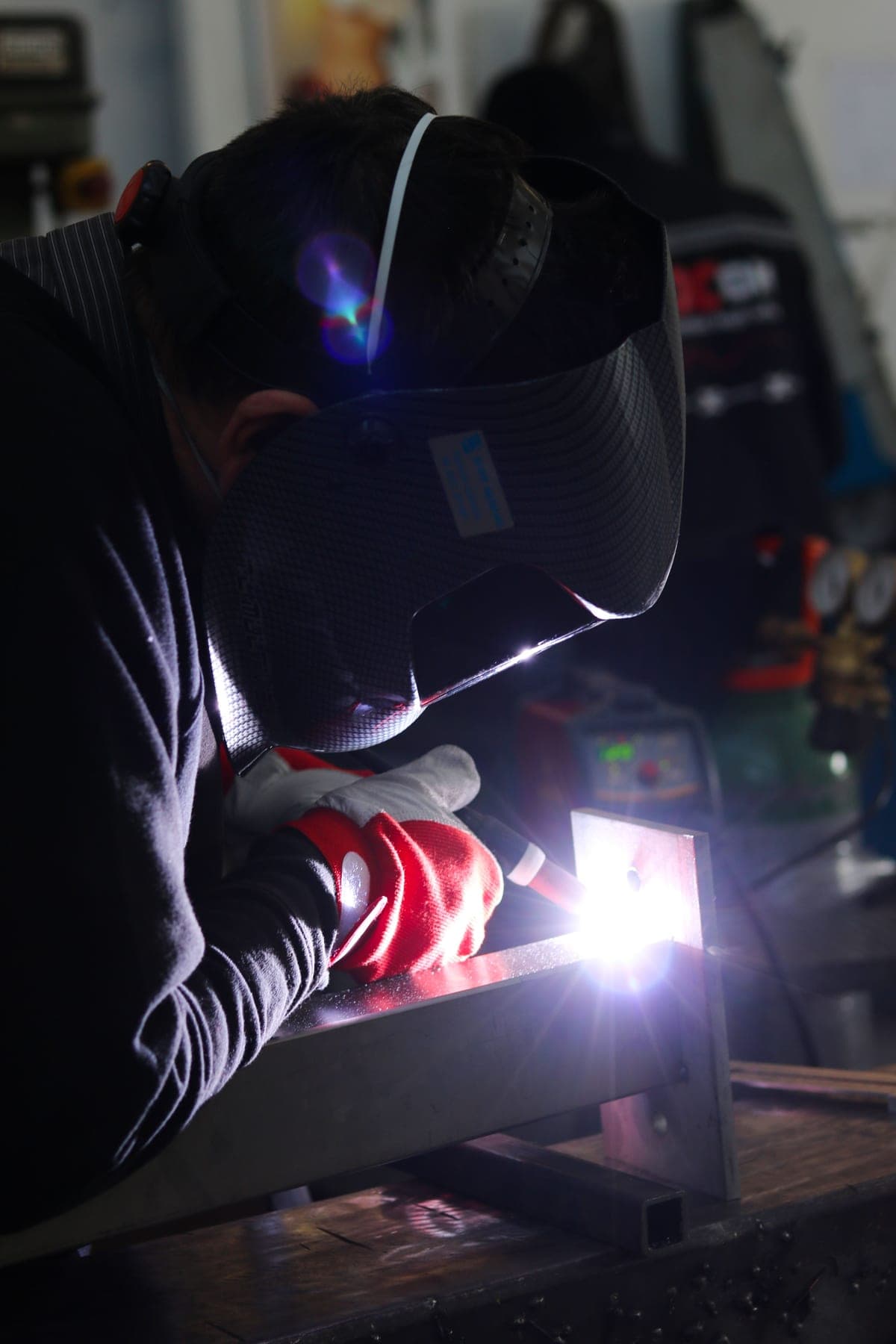 Pioneer Offshore Solutions specialized welding on exotic materials